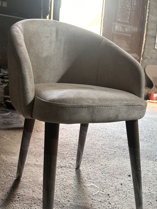 Turkiya dizaynidagi stullar yuqori sifatda