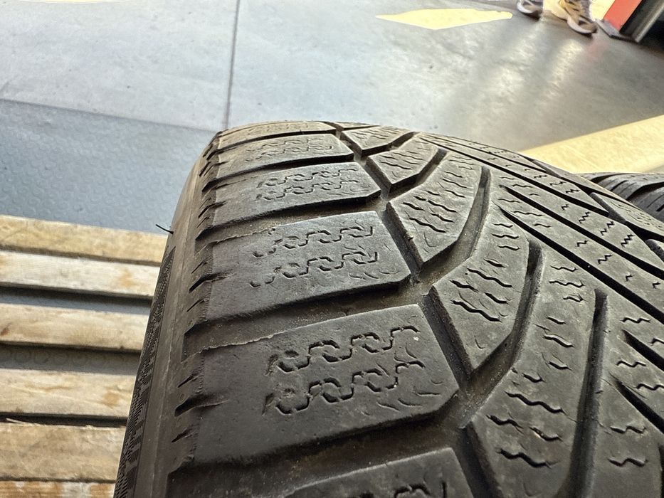 2бр. Зимни Гуми 205/60R/16 -FALKEN- DOT:4722- 4.7мм. ** 35€. за 2бр.**