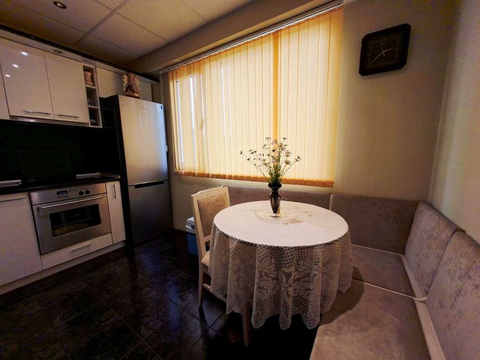 3-стаен апартамент, етаж 2, кв. Боровец - снимка 3