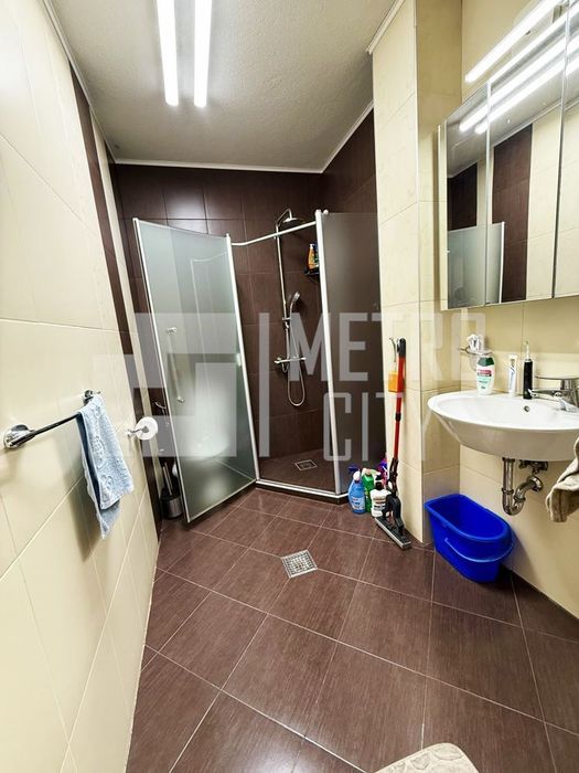 Продава се Двустаен апартамент в София, Младост 3 - 105 кв.м за 2610 €/кв.м - Снимка #9