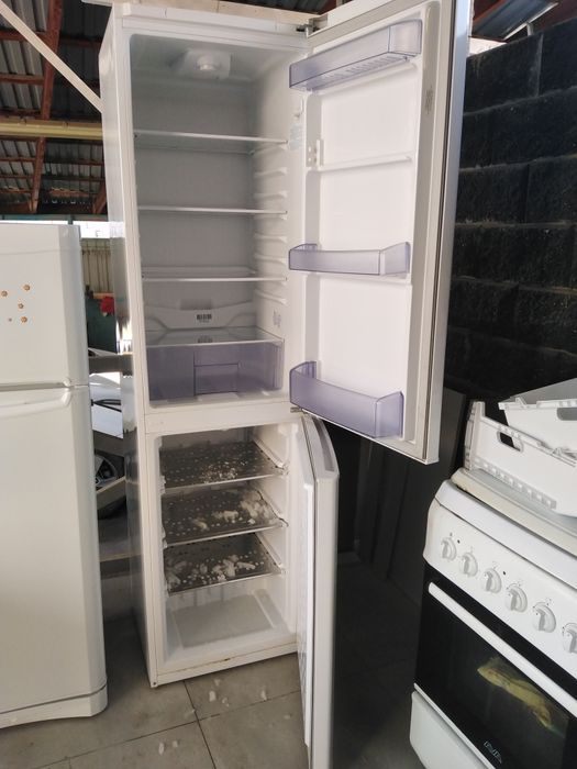 Веко хорошое состояние как новый 5лет ползавалис