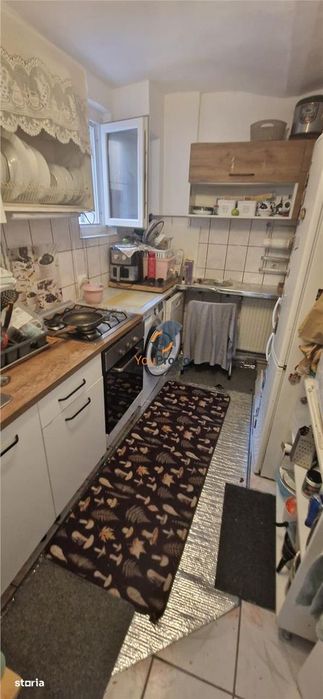 Apartament decomandat cu 2 intrari zona Balcescu-Odobescu