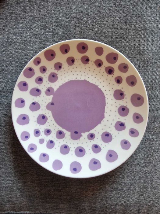 Чиния на Милка Нова