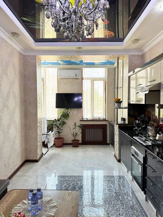 Булварда жойлашган шинам ва тоза уй шахримиз мехмонлари учун