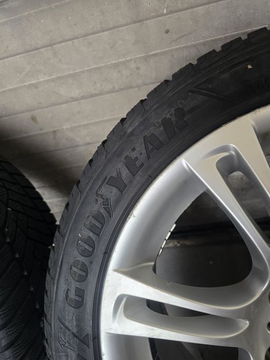 Оригинални джанти с гуми 18 цола за BMW f10