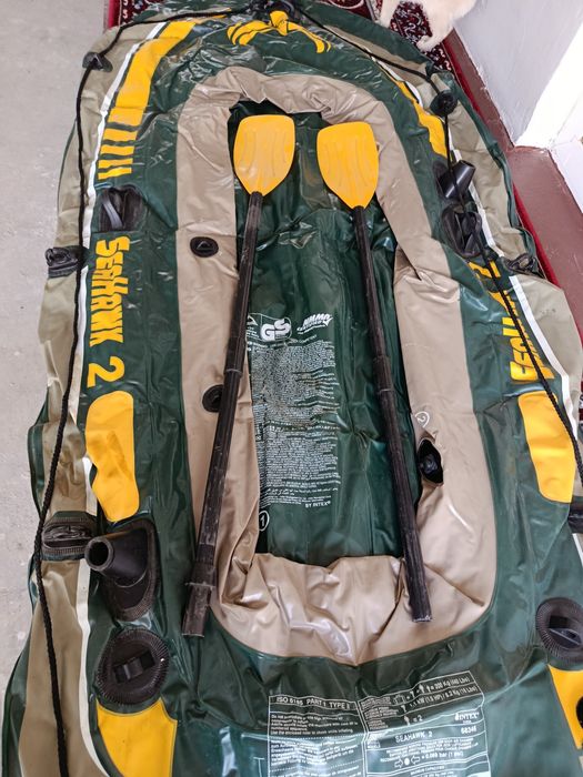 Продается Резиновая лодка