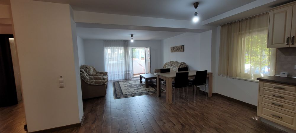 Închiriez apartament Bistrița
