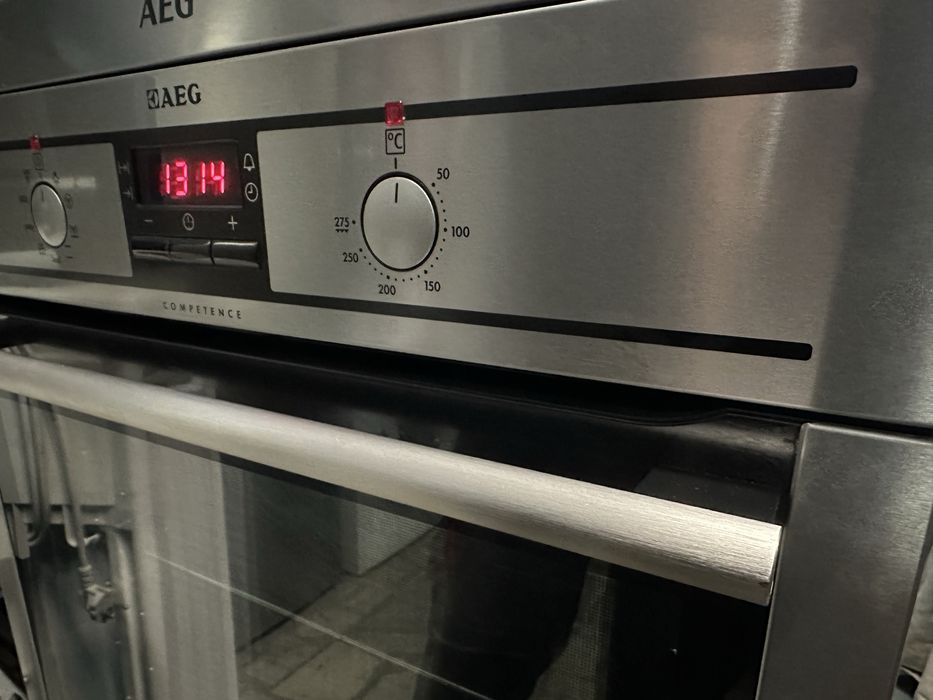 Фурна за вграждане Аег/Aeg