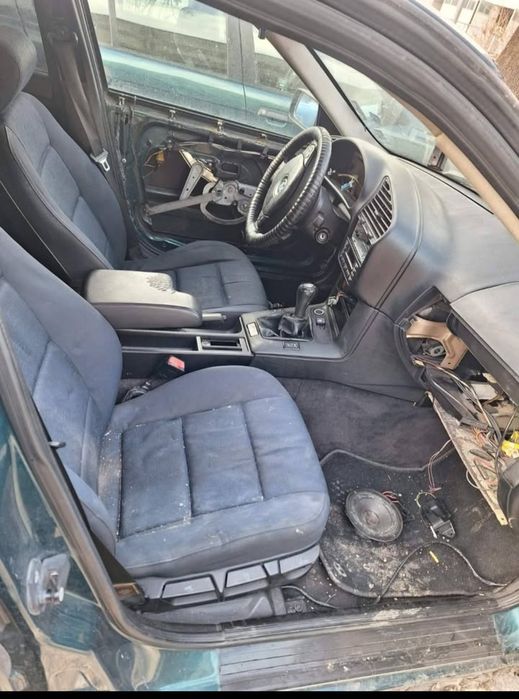 Bmw e36 M52B20 комби на части