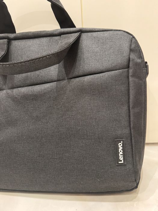 Чанта за лаптоп Lenovo  с 2 отделения