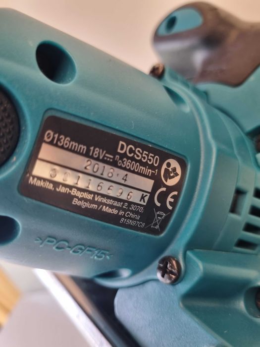 Circuar Debitator metale Makita DCS550 18V