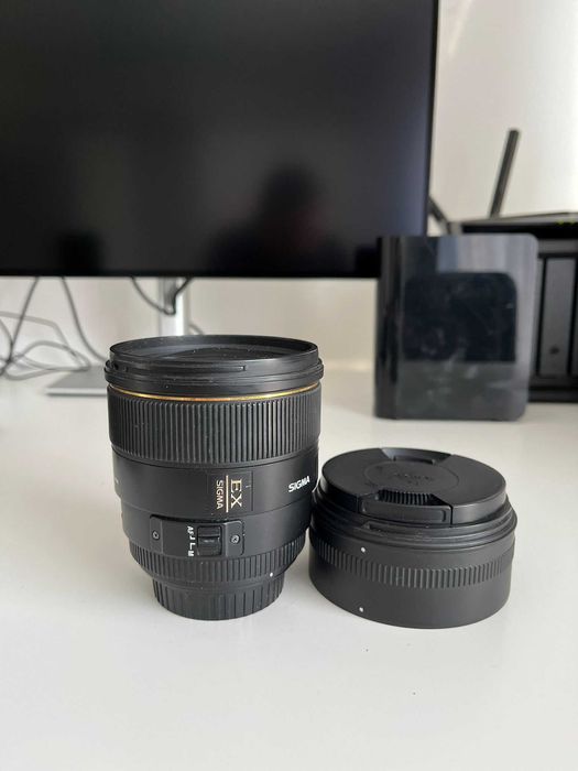 Vand obiectiv Sigma 85mm 1.4 cu montura Canon