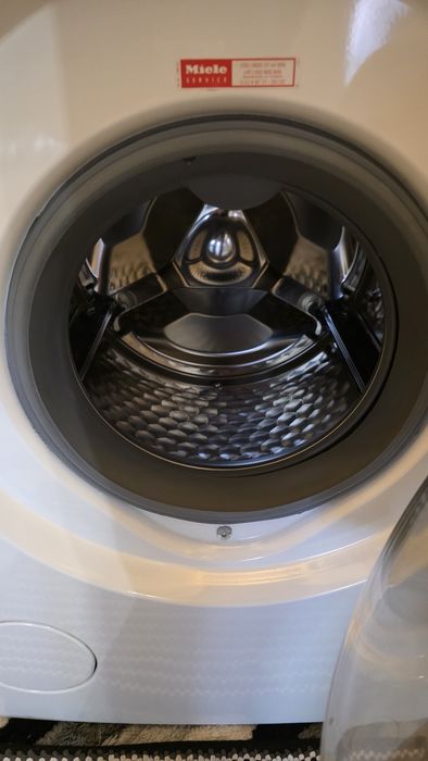 Продавам пералня Miele Softtonic W 1914