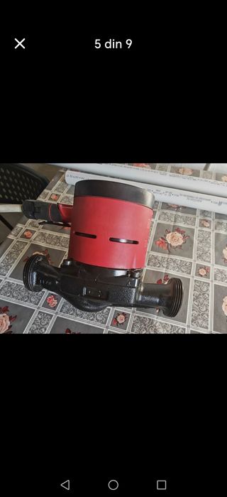 De vânzare pompa