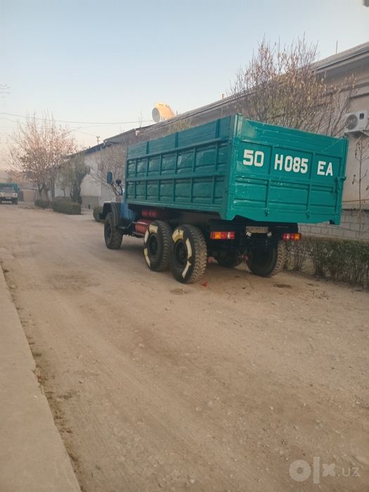 Zil 131  sotiladi moshina yangi terib chiqilgan