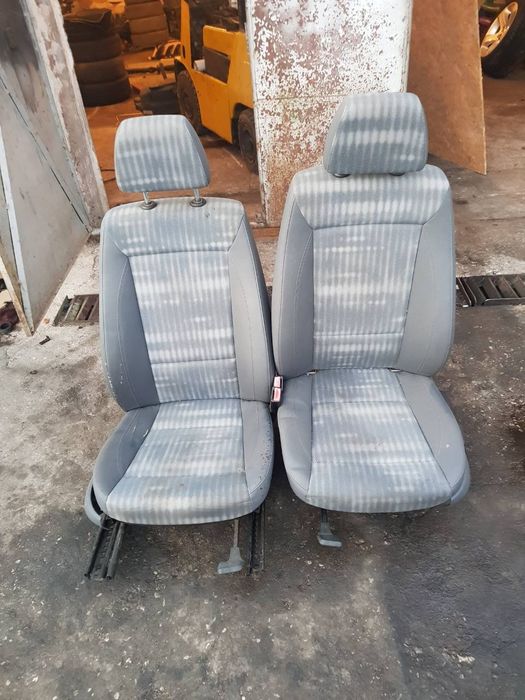 Салон за 1 серия е 87