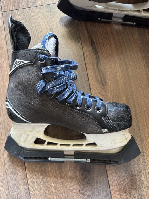 Коньки bauer  б/у