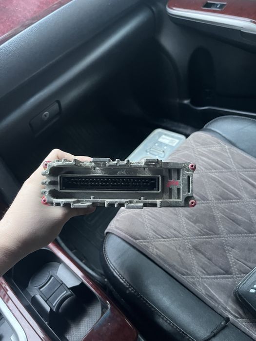 Продам автозапчасть,гольф 3 1.8