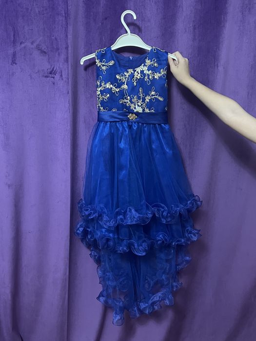 Продам платья для девочек