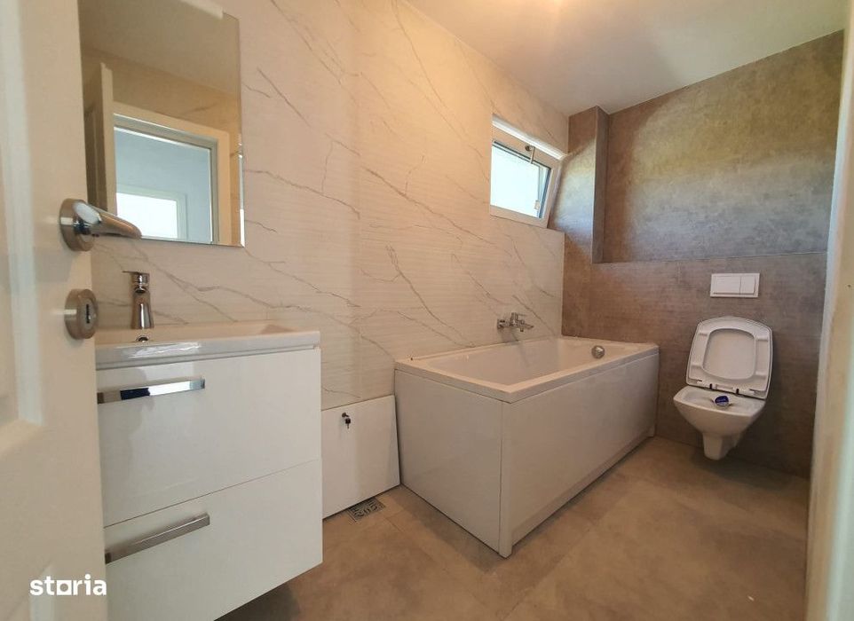 Promotie:duplex 4 camere Bucium-Visani,strada principalaCod:155795