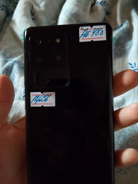 Samsung Galaxy S20 Ultra  380$