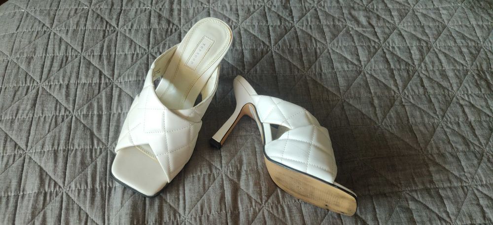 Нови Кожени чехли H&M, еспадрили Dorothy Perkins