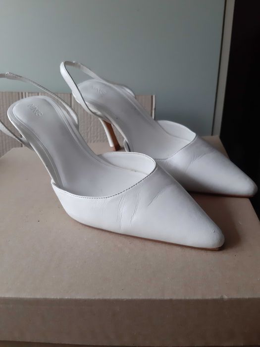 Обувки на ток Зара