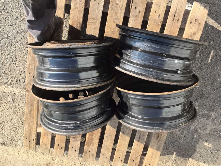 15 цола 5 х 114,3 мм Хюндай / КИЯ / Мазда / Митсубиши - 6 Инча / ЕТ 48