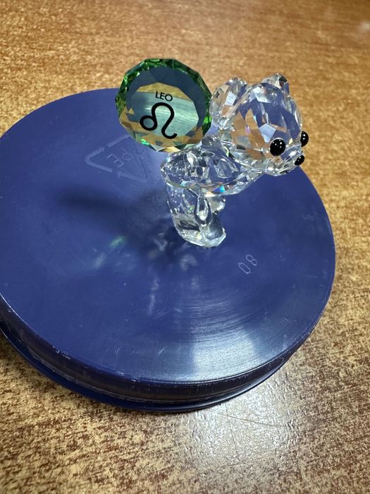 Кристална фигурка Сваровски Leo