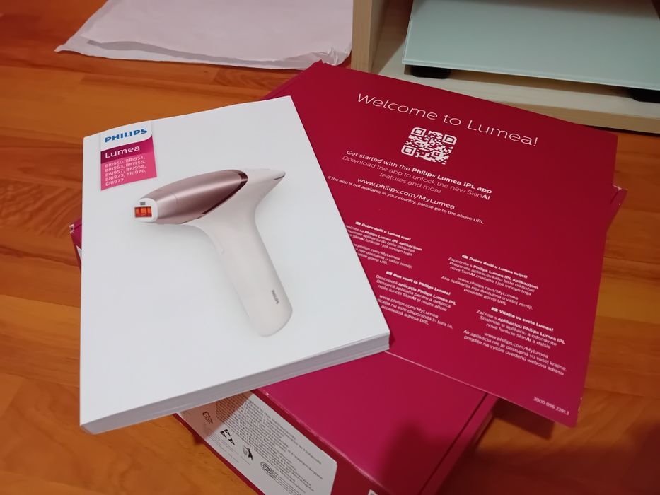 Фотоепилатор Philis  Lumea BRI93/00