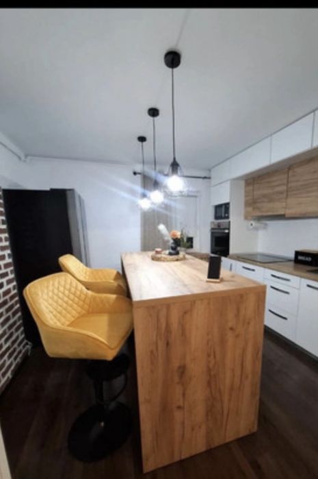 Scaune bar 3 bucati se vand impreuna