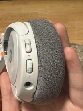 Casti gaming SteelSeries Arctis Nova 1 Alb (NOU!)