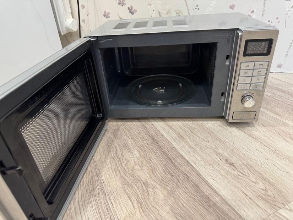 Продам микроволновку Hansa