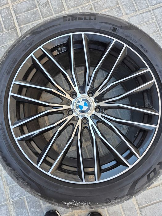 Джанти със гуми.