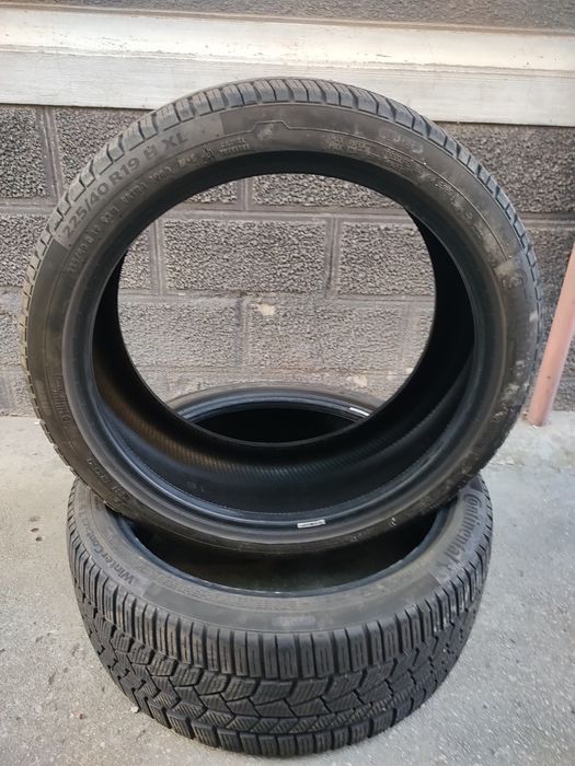 Vând 2 Cauciucuri 225/40/19 M+S Continental DOT 2021 Import Germania