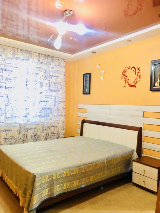 Сдам 2-х кв посуточно 14-19