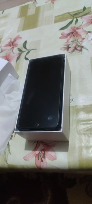 продам смартфон Honor X6c