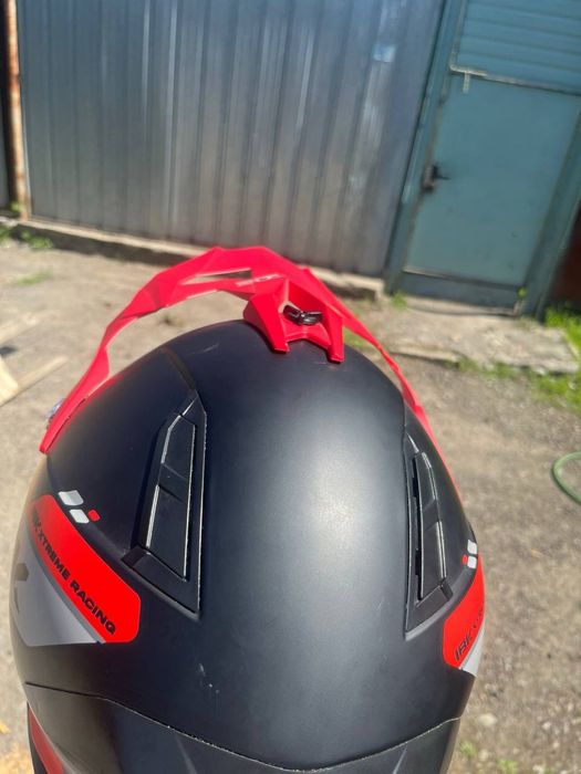 Продам кроссовый шлем IBK