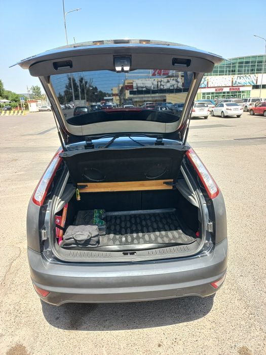 Ford focus mk2 1.8tdci 2008года рестайлинг