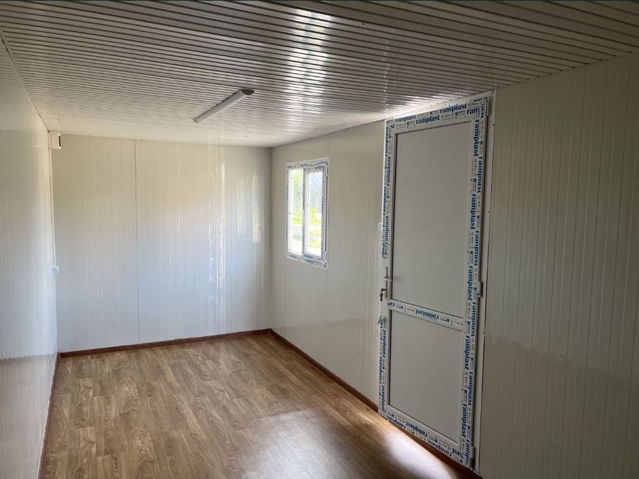 Container modular birou,locuinta,vestiar,spatiu comercial  7 x 2.4m