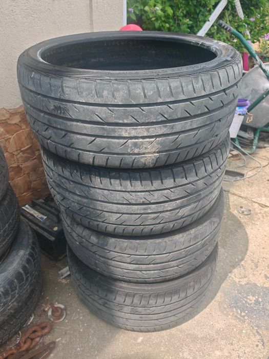 Vand anvelope 255 30 20 225 35 20