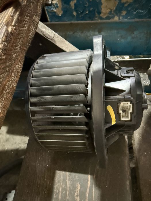 Вентилятор печки