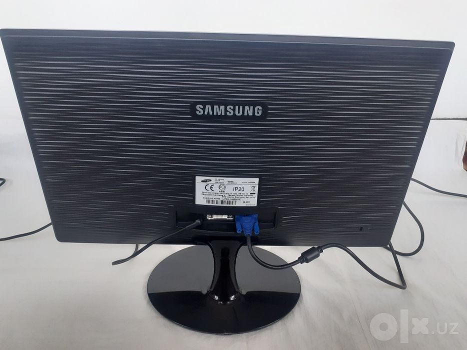 Monitor Samsung 24 dumm