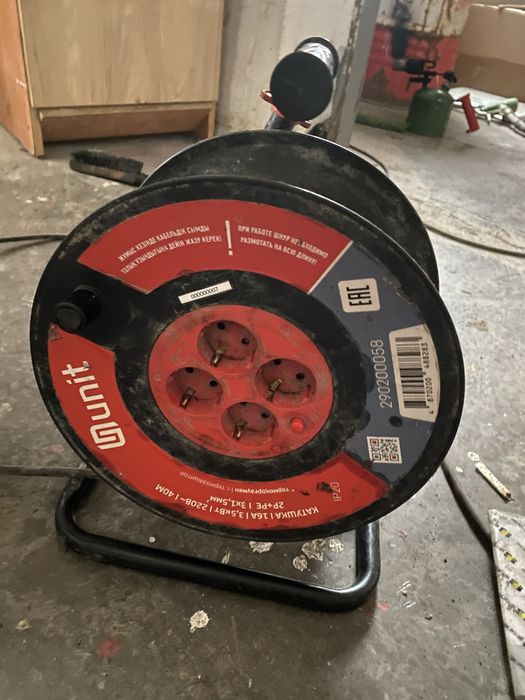 Удлинитель на катушке Horoz Electric 50 м (3×1.5 мм²)