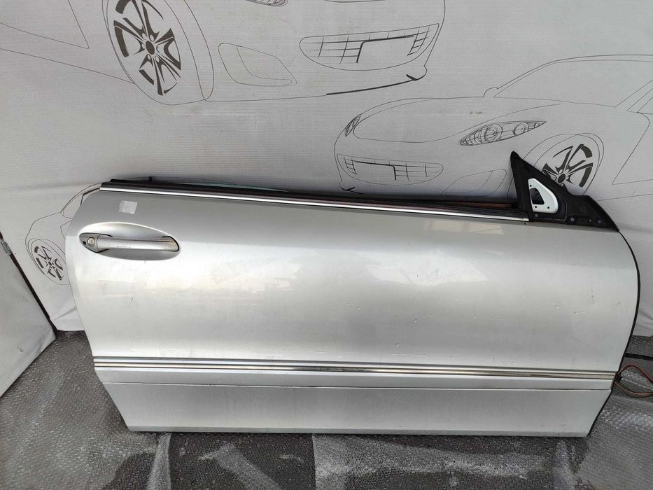 Ușă Față Dreapta Mercedes-Benz CLK A209 C209 Coupe Gri 775 A2097200205 2008 / [2002-2009] / (11V)