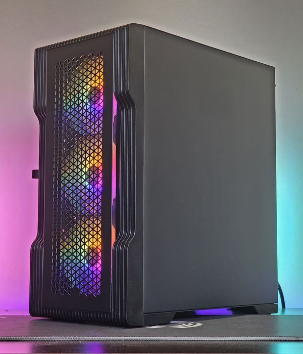 Ryzen 5-5500/RTX 5060 8GB/SSD 1TB/RAM 32GB/Чисто Нов+Гаранция