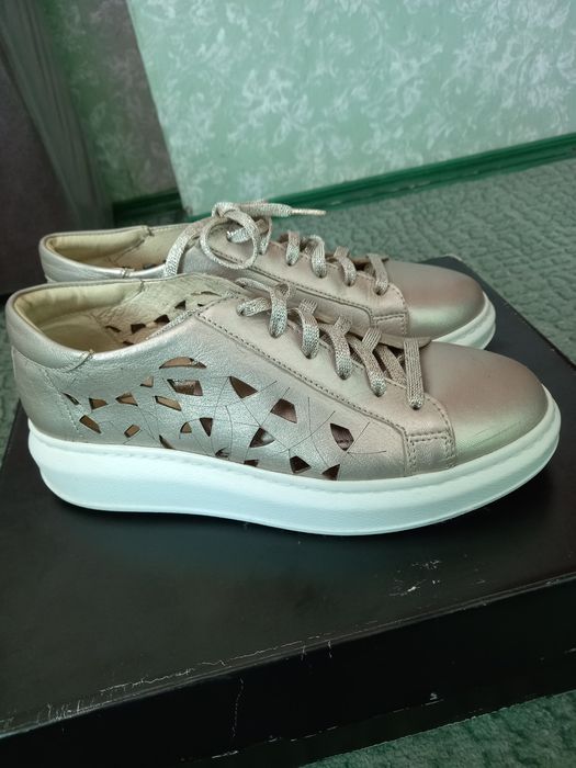 Дамски обувки 39номер.