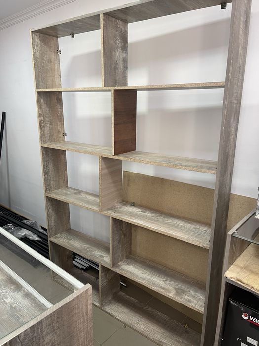 Продам витрины состояние новых