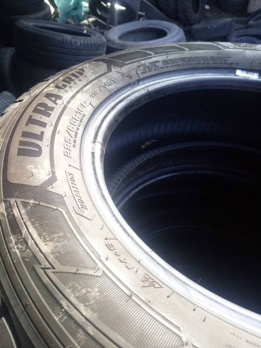 2 Buc //  225/65/16c Goodyear  2021