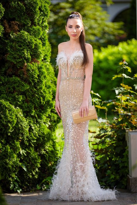 Абитуриентска рокля  от колекция на Hrisima Fashion.